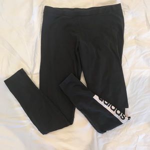 Adidas leggings